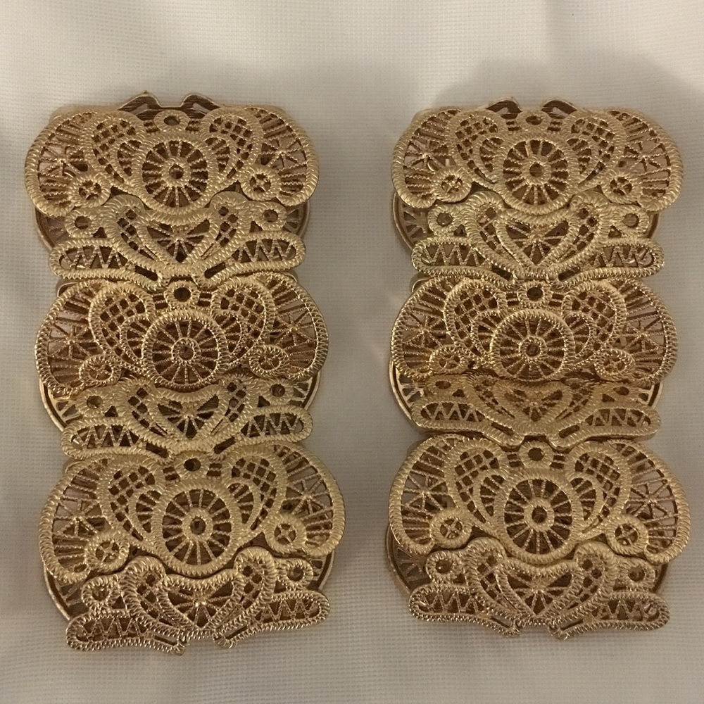 Elegant Gold Cuff Bracelets